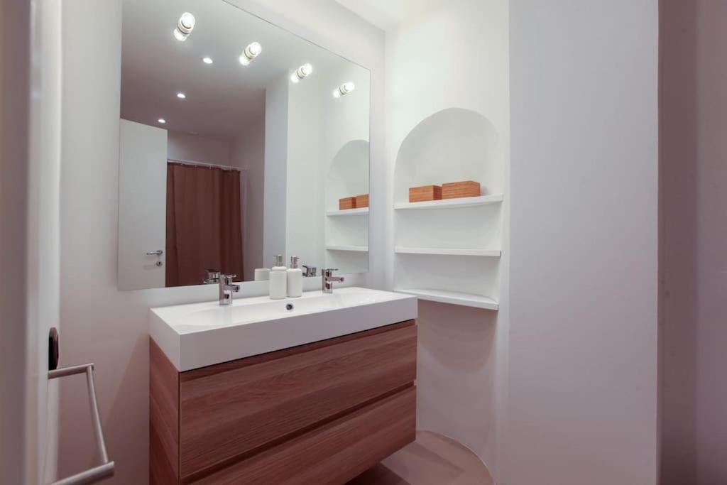 Hacca Collection - Brera & Fashion District - Bright 2br Appartamento *